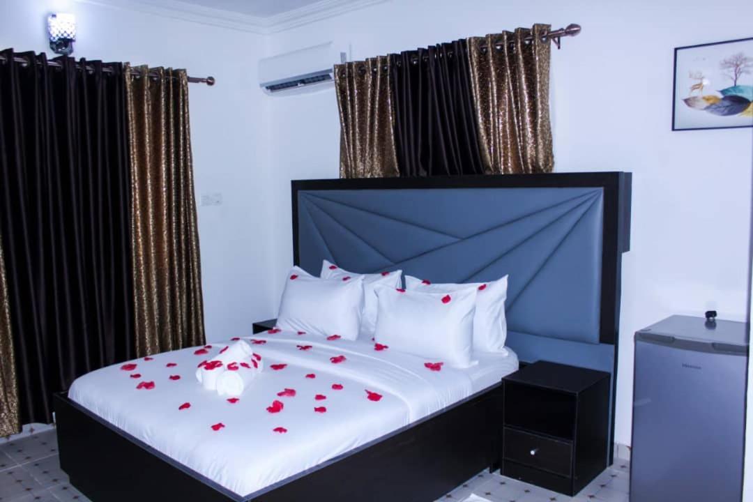 Vhs Vinchee Suites Lagos Zewnętrze zdjęcie