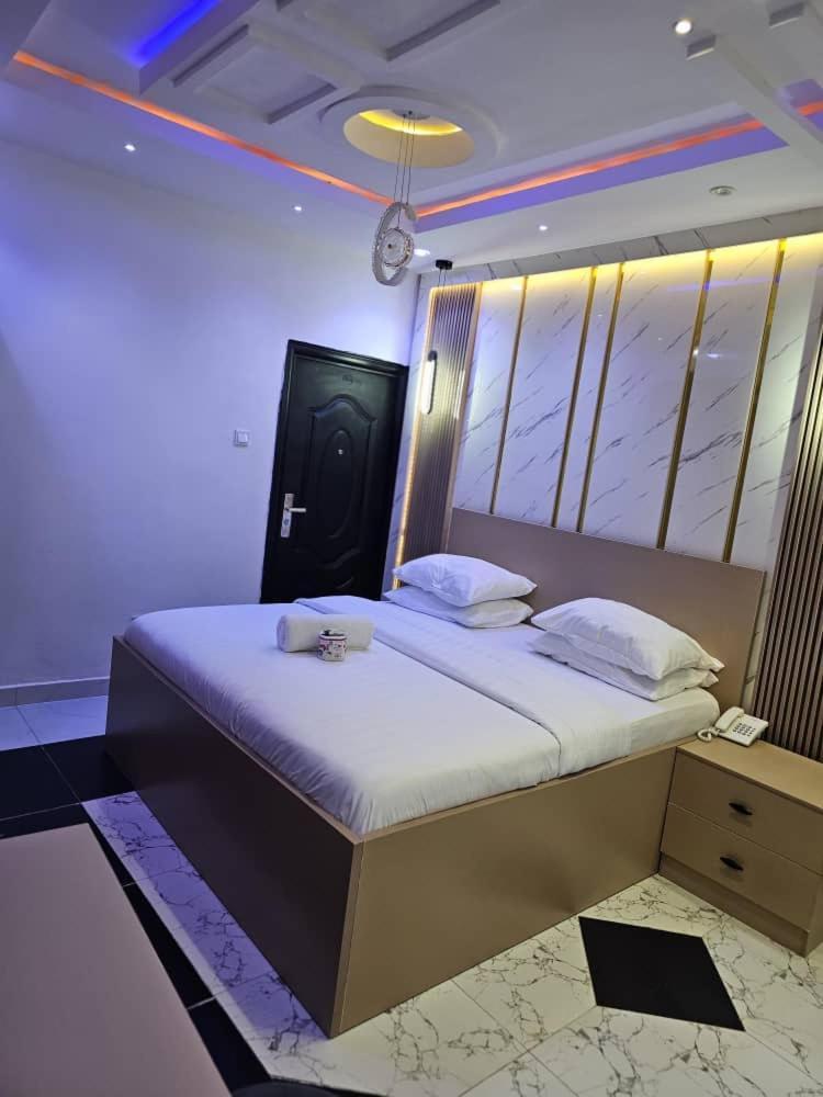 Vhs Vinchee Suites Lagos Zewnętrze zdjęcie